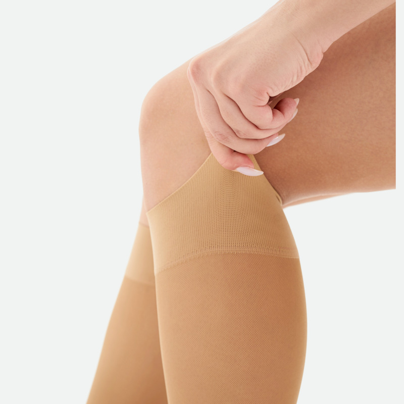 Компрессионные гольфы 1С104 VENOTEKS, 1 класс купить в OrtoMir24